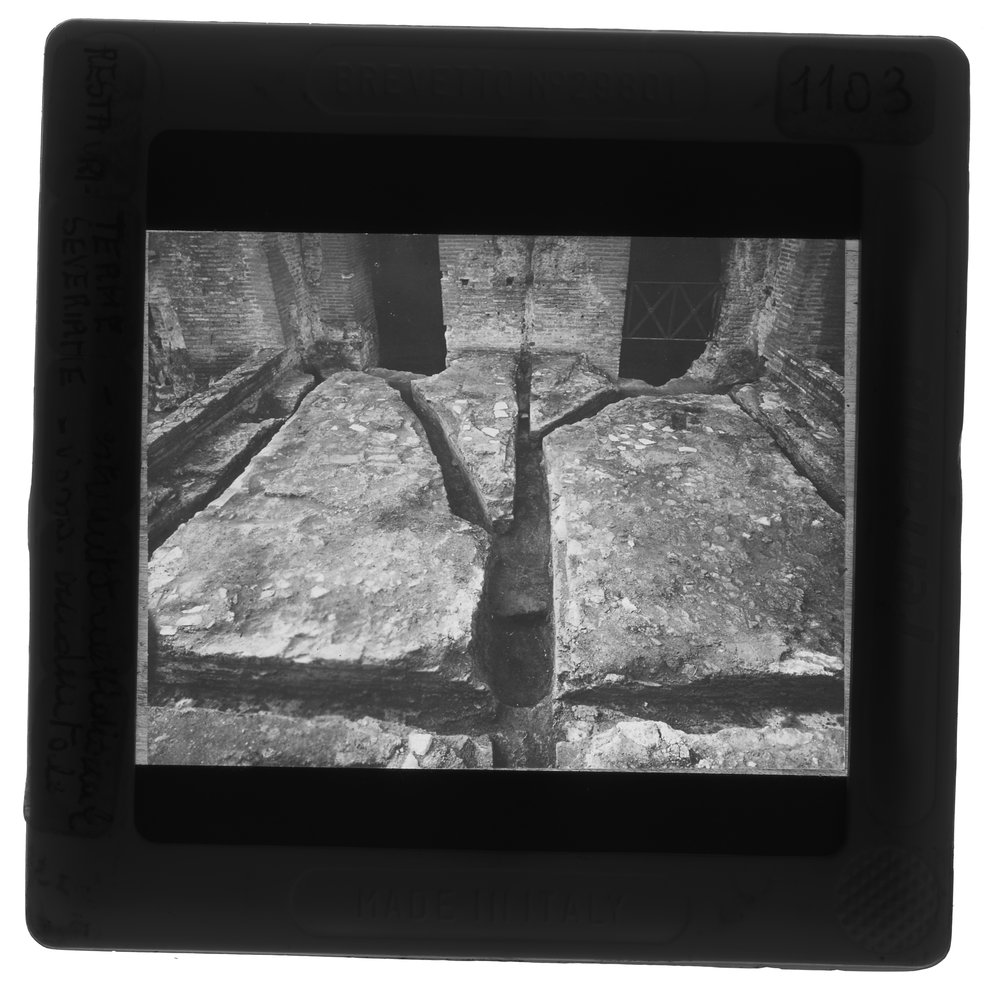 Diapositiva 1103 - restauri Terme Severiane.tif