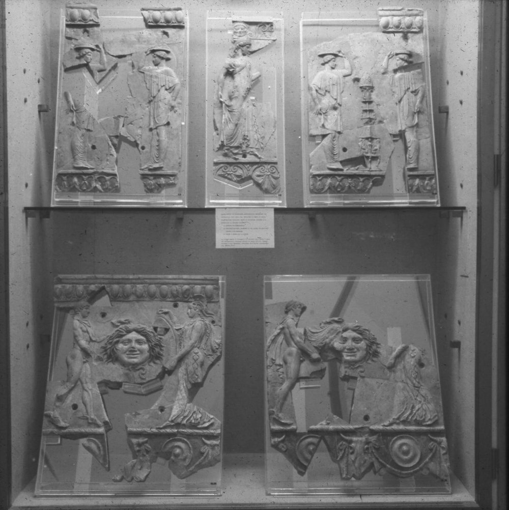 N 1192.JPG