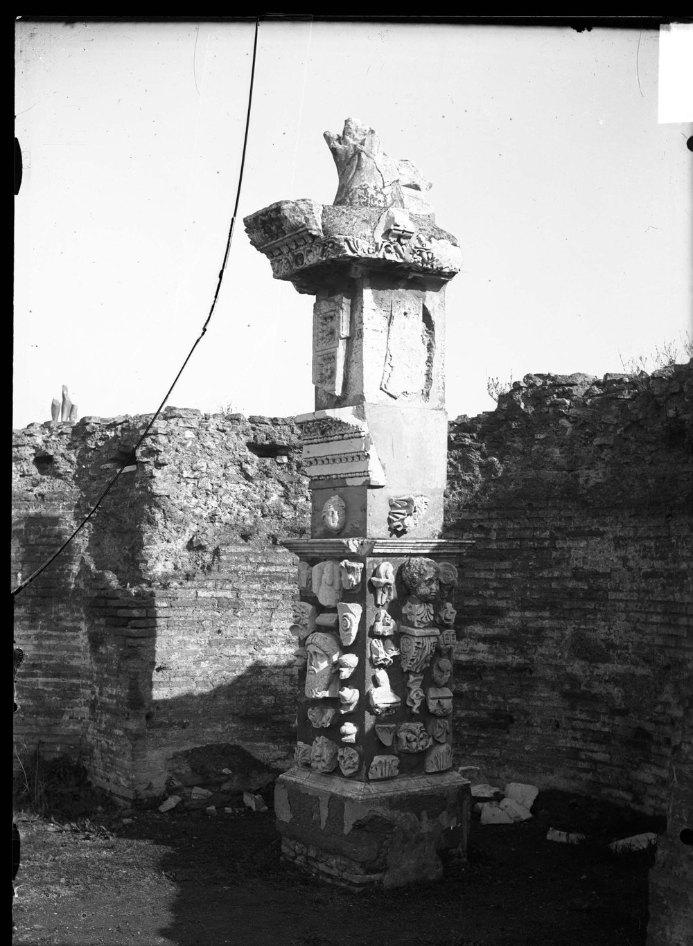 AP1552-asf011647.jpg