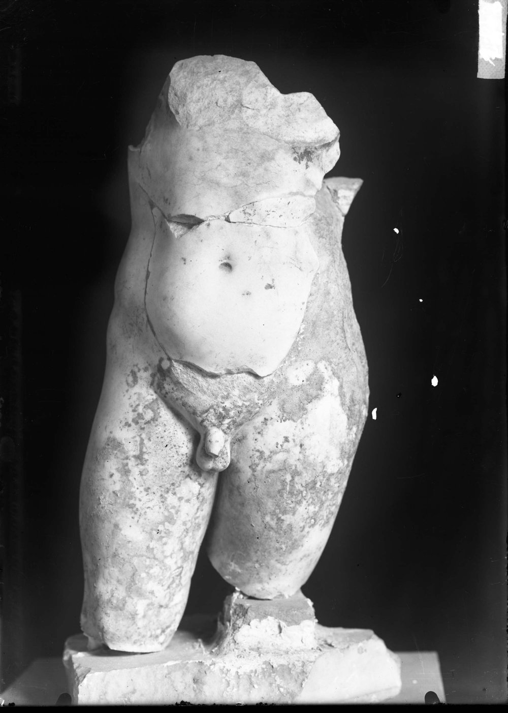 AP1406-asf011503.jpg