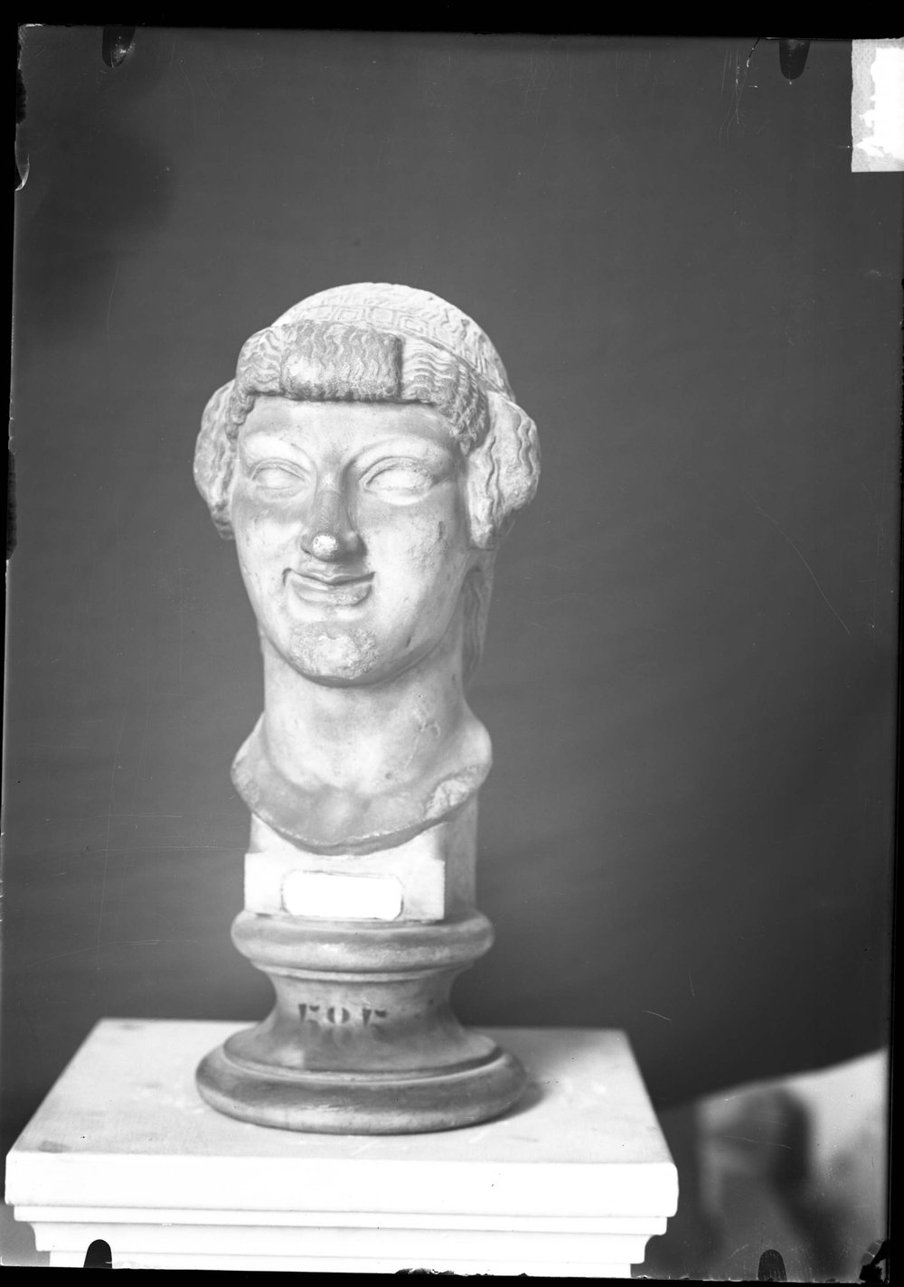 AP1410-asf011507.jpg