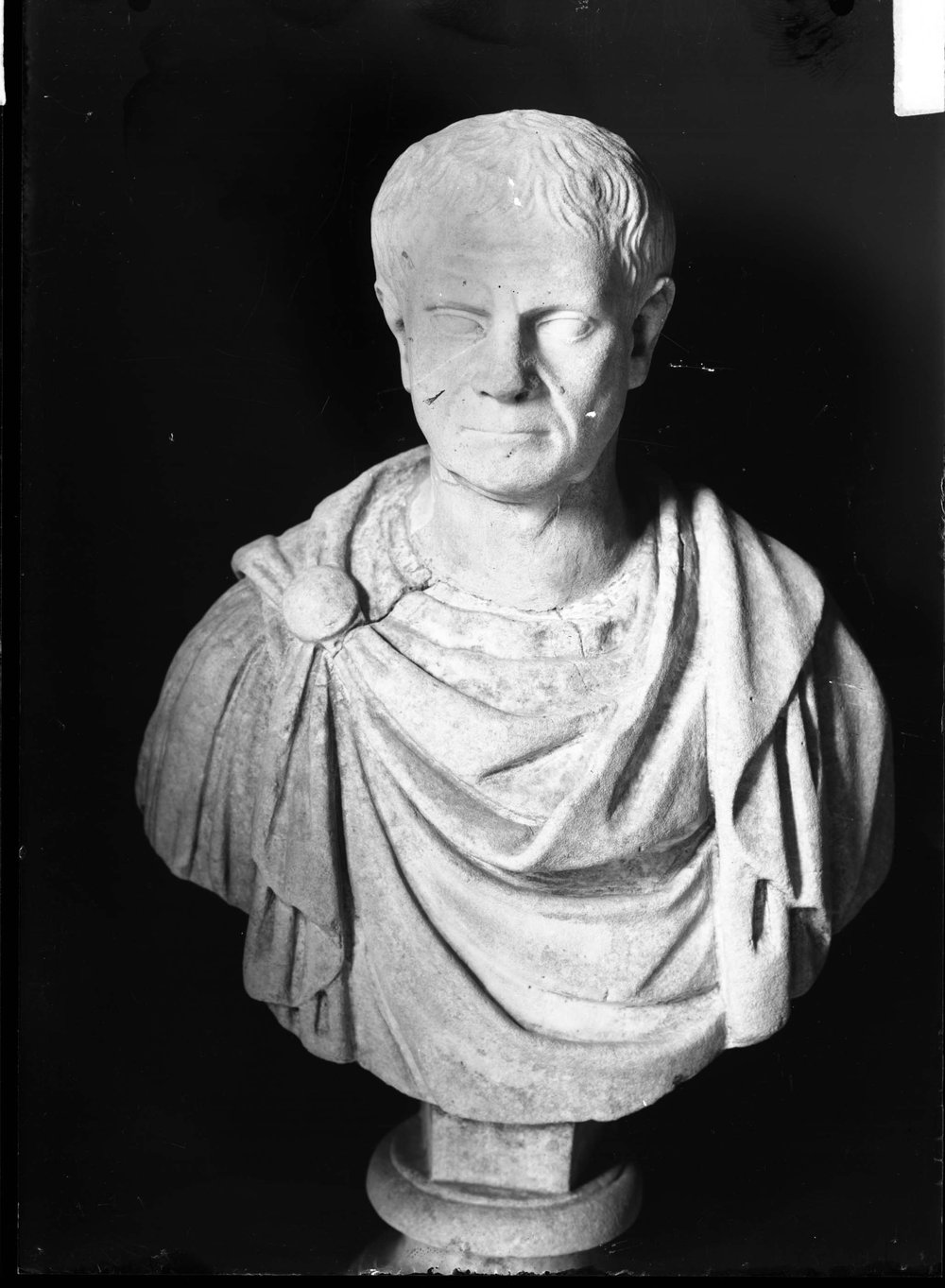 AP1432-asf011529.jpg