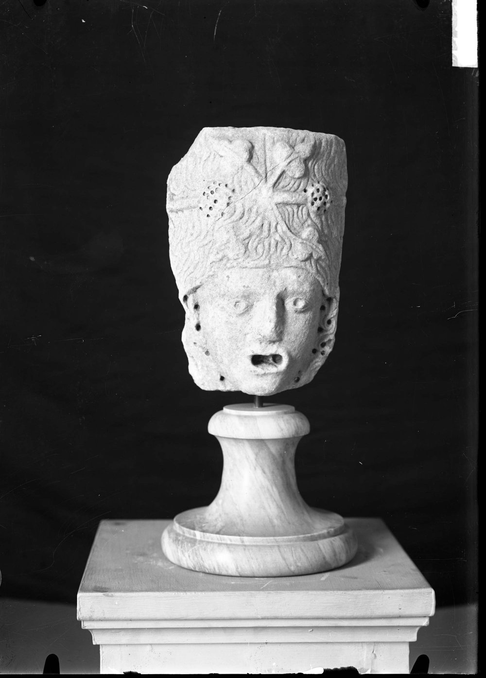 AP1446-asf011542.jpg