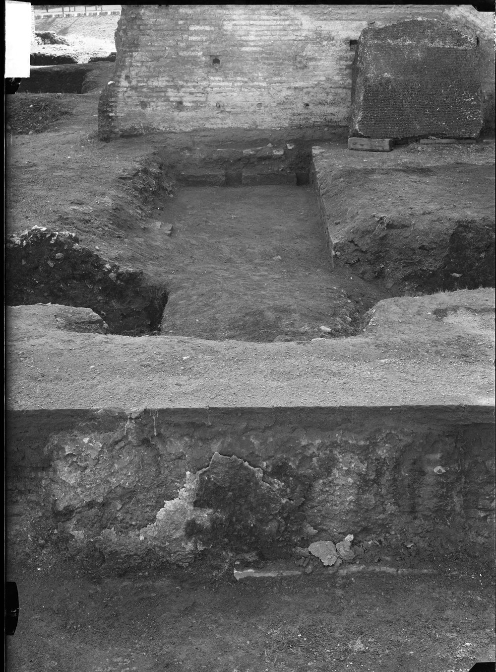 DA1635-asf011806.jpg
