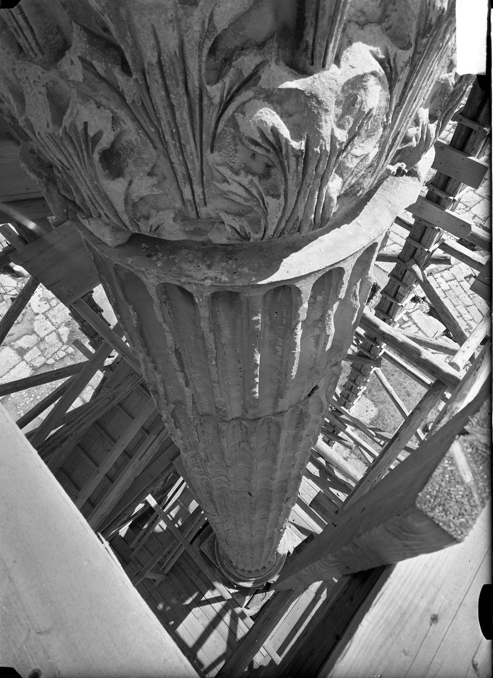 Colonna di Foca 1286.tif