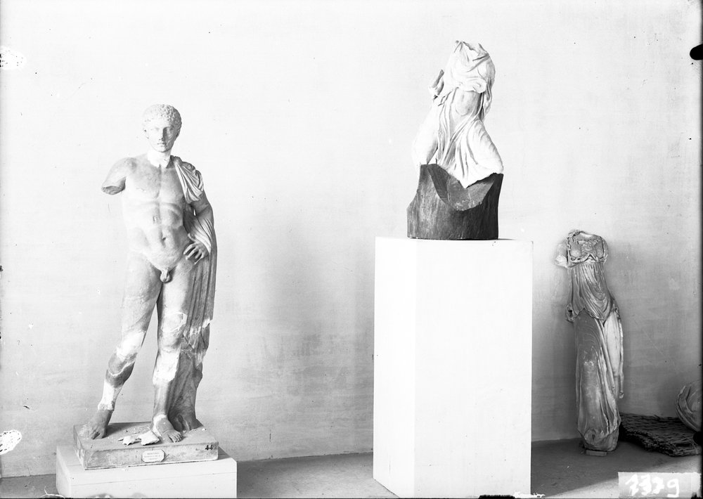 Vittoria - statua 1379.tif