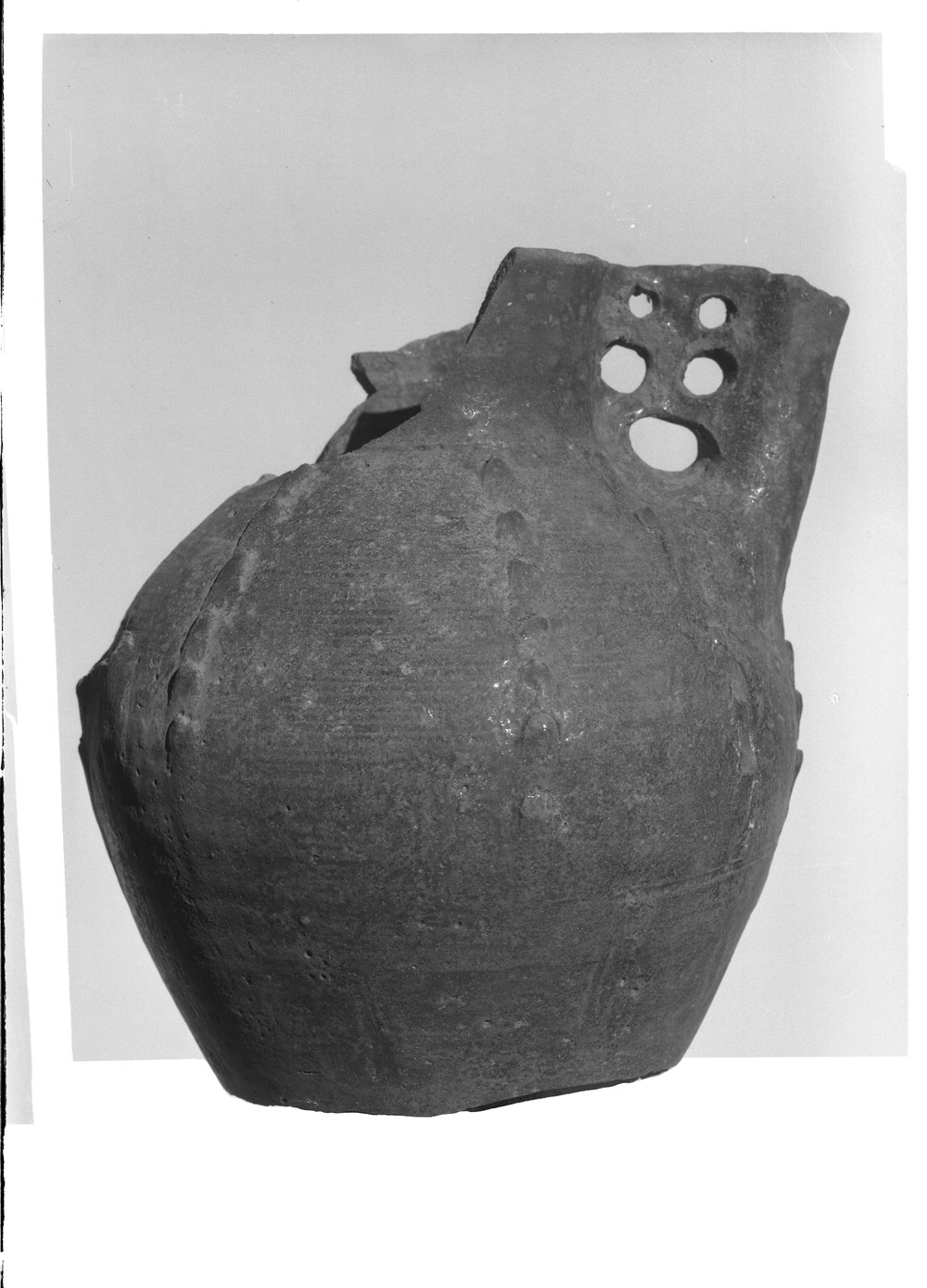 Vasi medievali 1130.tif