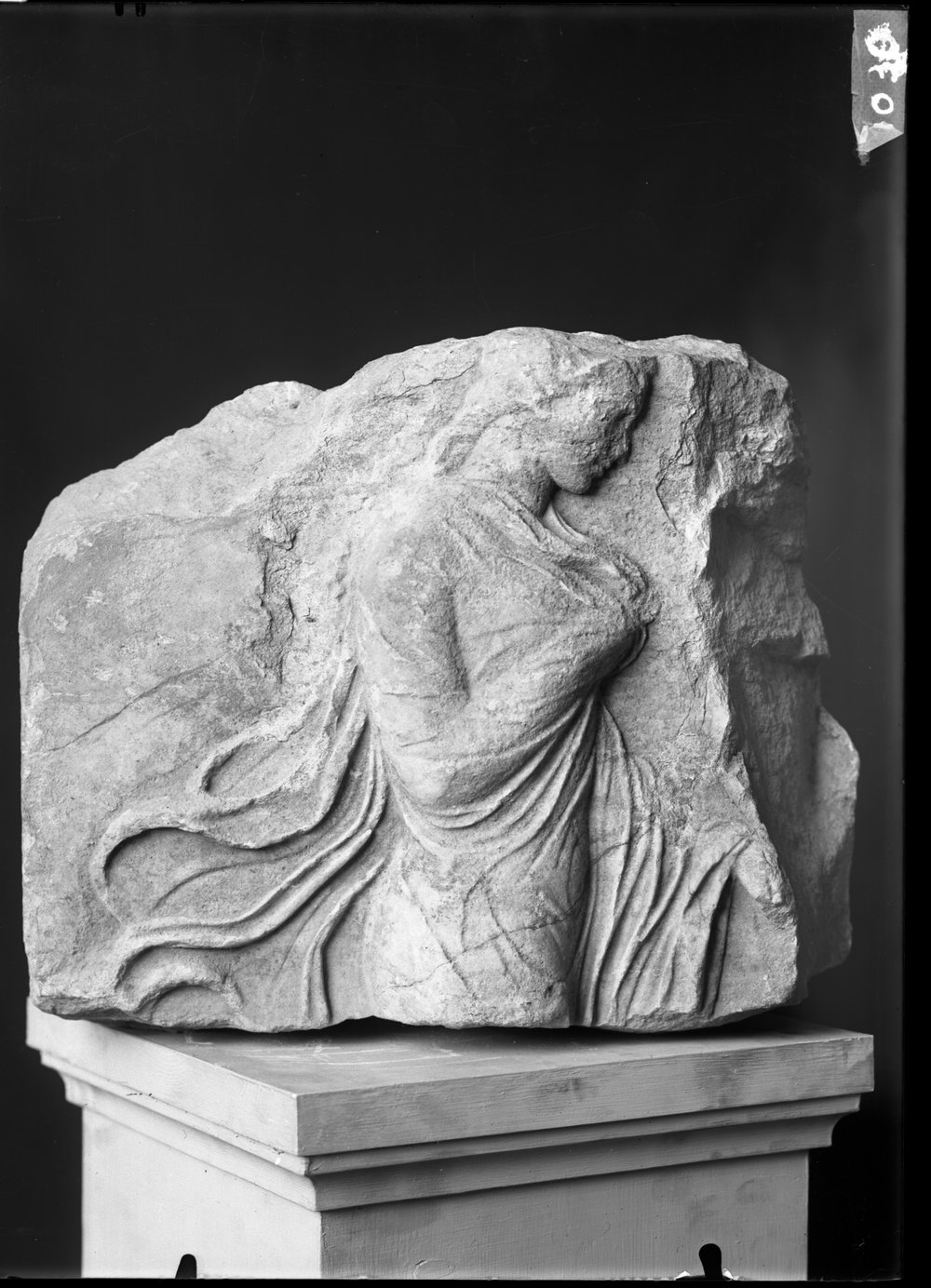 Rilievi neoattici dalla Basilica Aemilia 1030.tif
