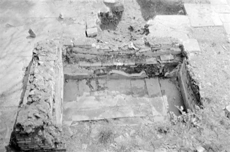 1-00009/ 07551/ 16779 - Roma - Foro Romano - Zona a Nord del Sepolcreto