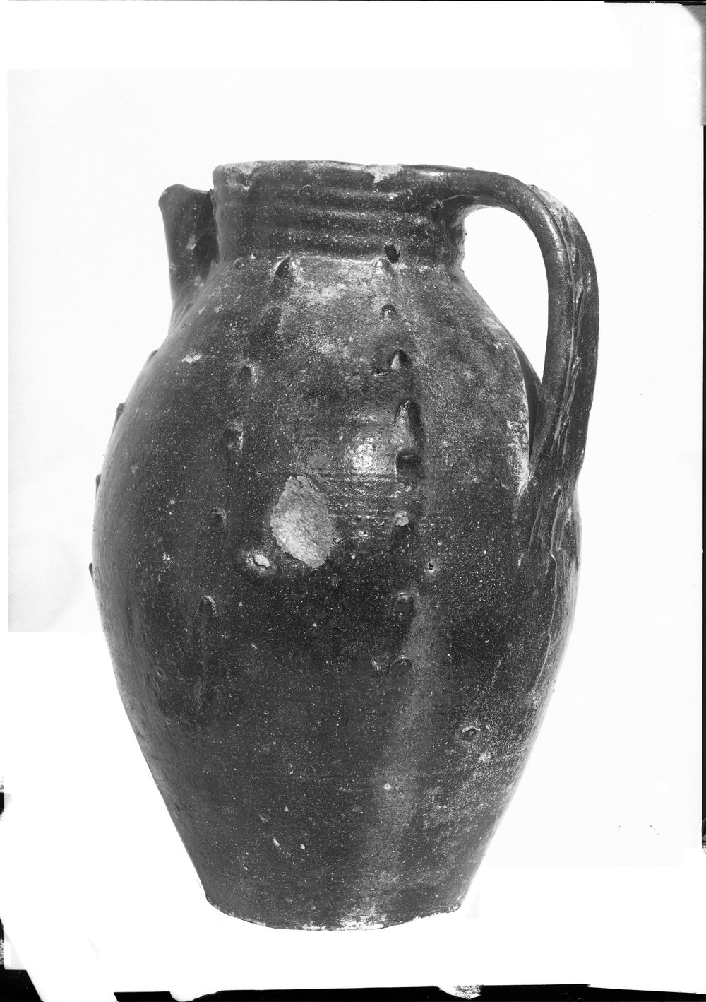 Vasi medievali dalla fonte di Giuturna 1068.tif