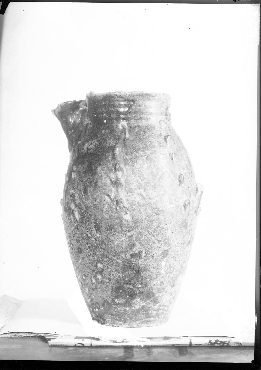 Vasi medievali dalla fonte di Giuturna 1074.tif