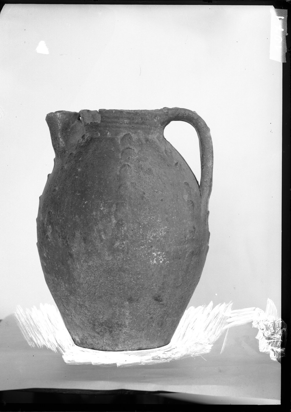 Vasi medievali dalla fonte di Giuturna 1071.tif
