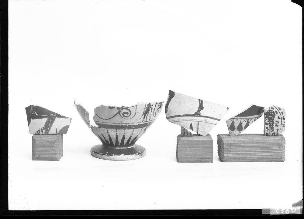 Ceramiche a figure rosse di provenienza varia 992.tif