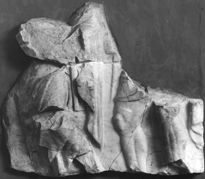017668 - reperto - Figure in cammino (Riv. Ist. Archeol. 1961, p. 47, VII e); Neg. Serie F, Nr. 2218