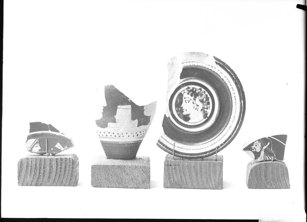 Materiale dalla Cloaca Maxima 961.jpg