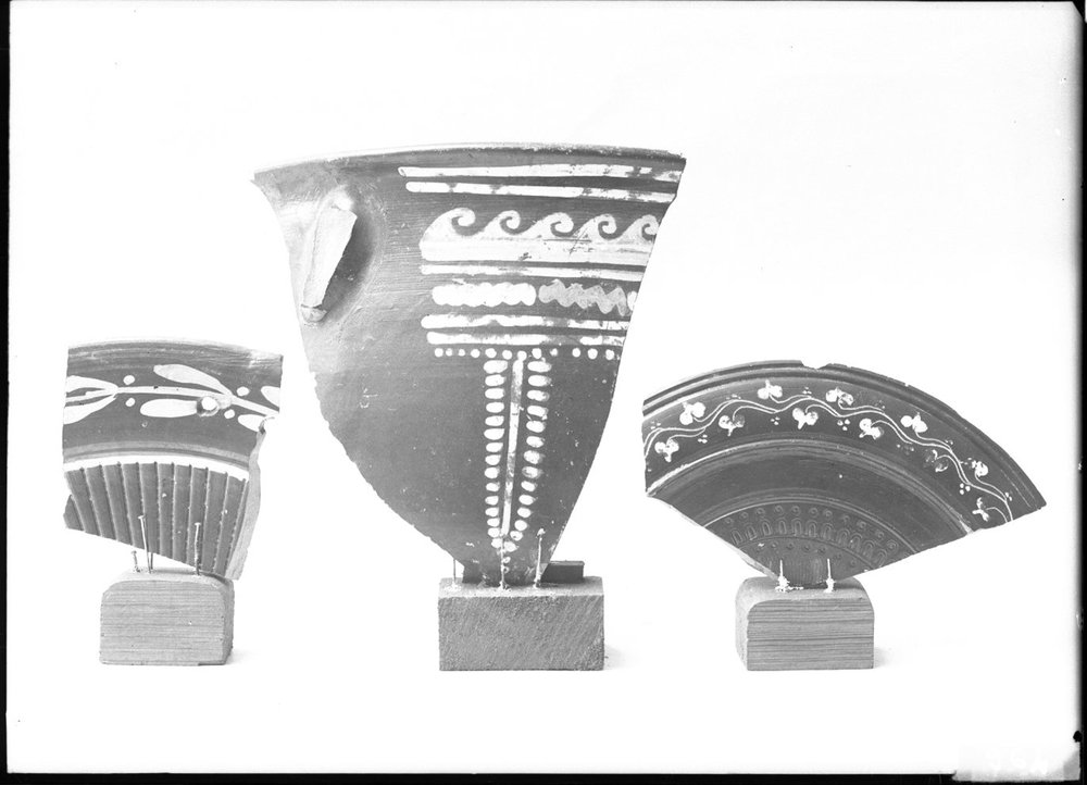 Materiale dalla Cloaca Maxima 964.jpg