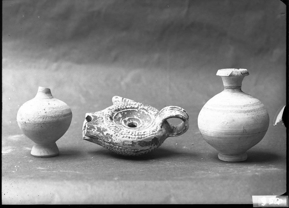Materiale dalla Cloaca Maxima 952.jpg