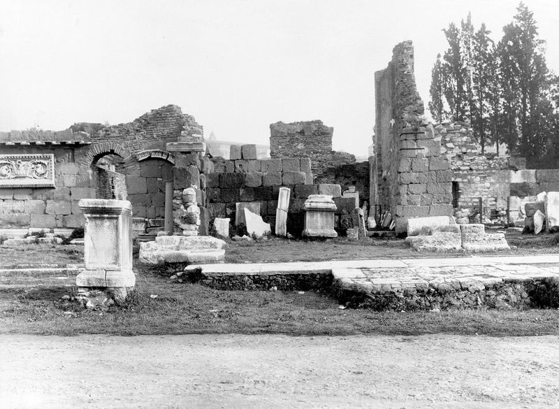 012252 - monumento - Basilica Emilia, veduta generale da sud-ovest. Neg. serie E nÂ° 1206