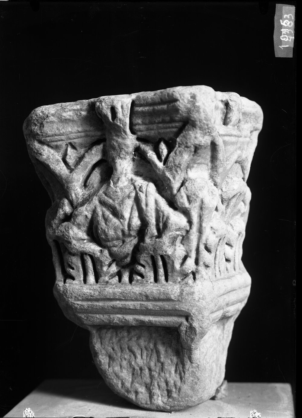 Capitelli 1015.tif