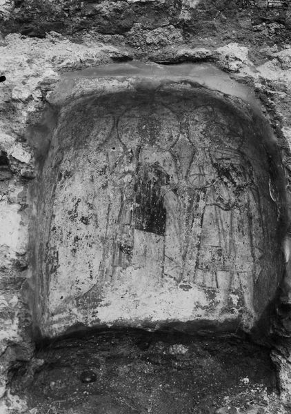 019689 - monumento - S. Maria Antiqua, pitture nell'Atrio, muro dell'entrata, nicchia con tre santi; neg. serie F, n. 255