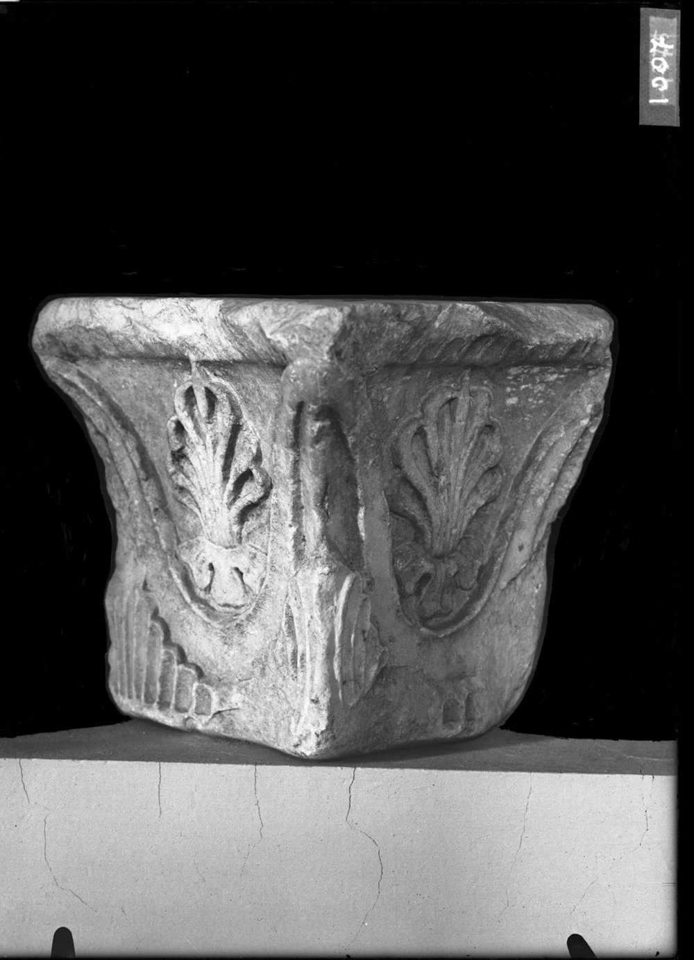 Capitelli 1007.jpg