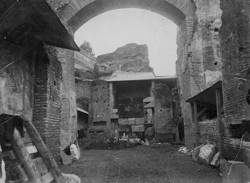019535 - scavo archeologico - S. Maria Antiqua, atrio durante lo scavo