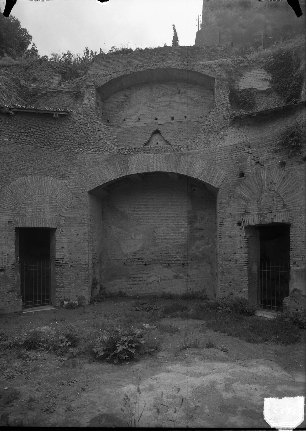 Pedagogio, ambiente absidato centrale, dopo il restauro 1963 - 2371.jpg