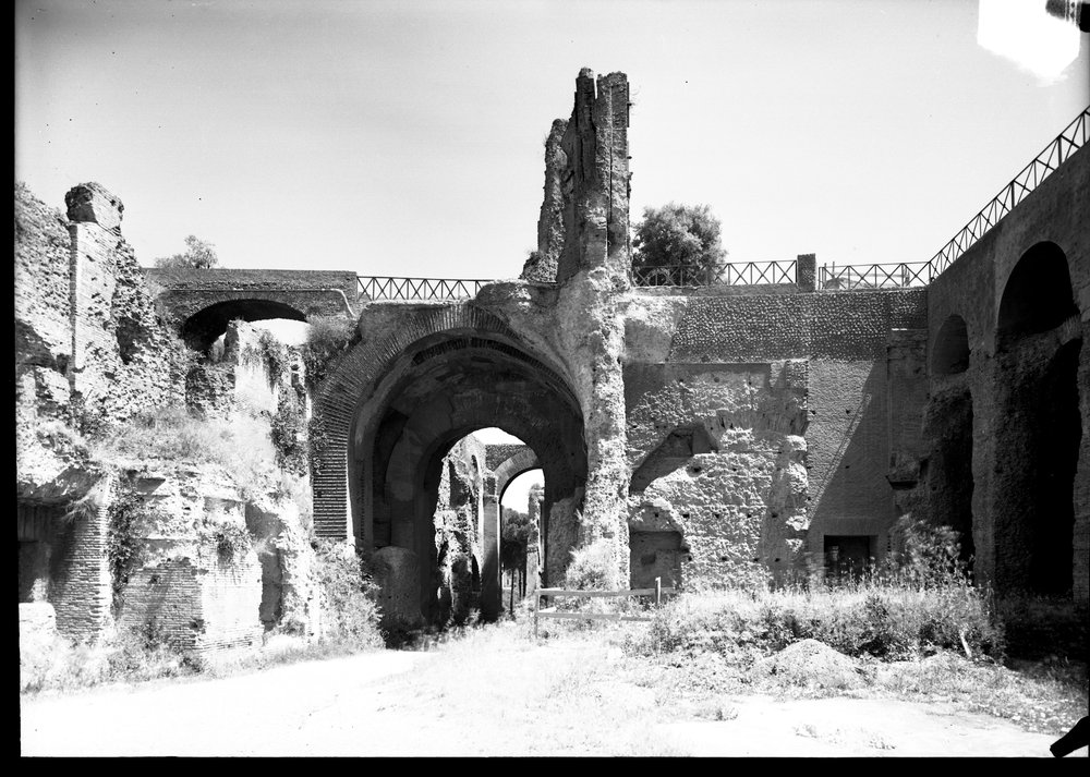 Zona del ponte, prima del restauro (Giugno 1964) - 2464.tif