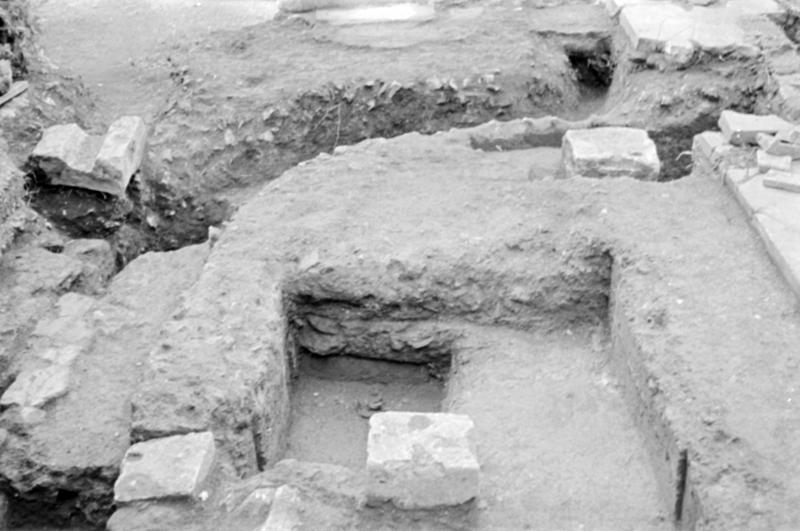 1-00009/ 07551/ 16779 - Roma - Foro Romano - Zona a Nord del Sepolcreto