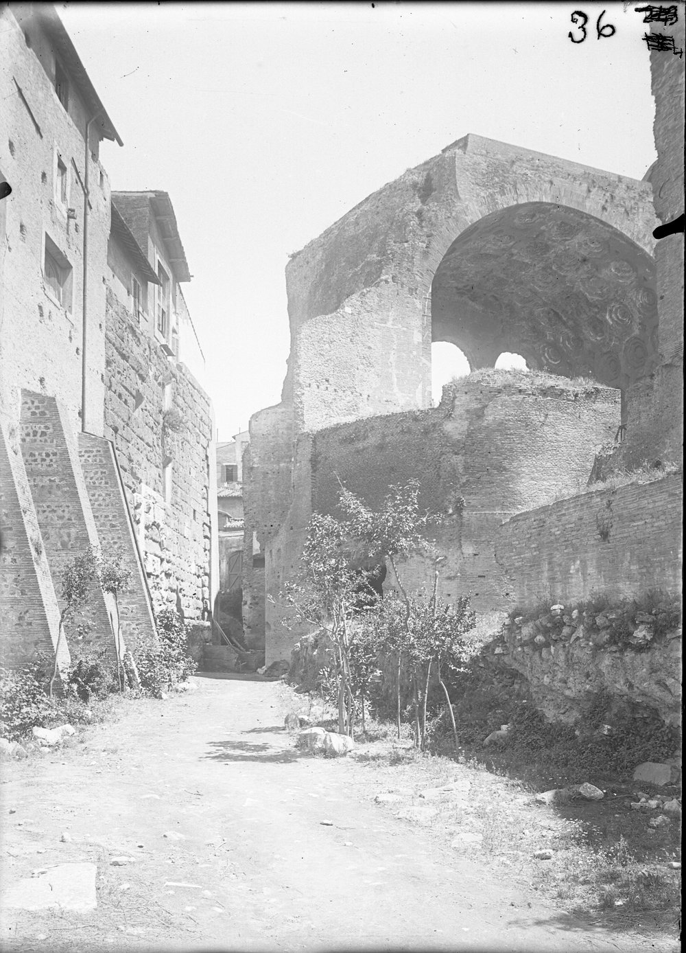 Bas. di Mass. 36.tif