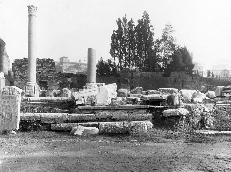 012254 - monumento - Basilica Emilia, veduta generale da sud-ovest. Neg. serie E nÂ° 1221