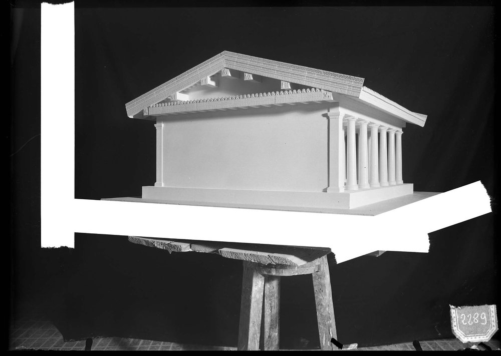 Lastra 2289, Campidoglio. Tempio di plastico fatta dall'architetto Devico.jpg