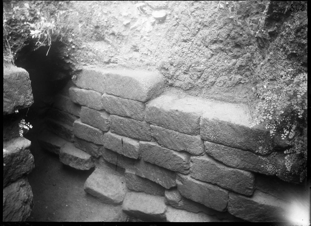 Lastra 342, Cloaca.jpg