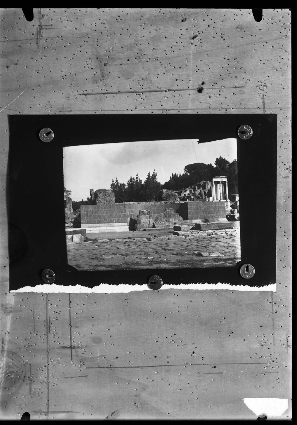 Lastra 2135, Area di Cesare.jpg