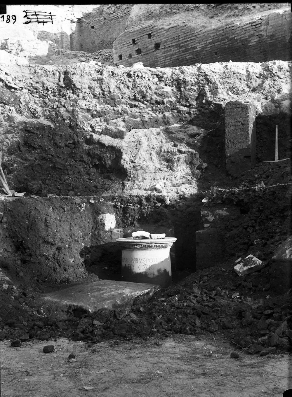 Lastra 189, Sacrario Di Giutirna.jpg