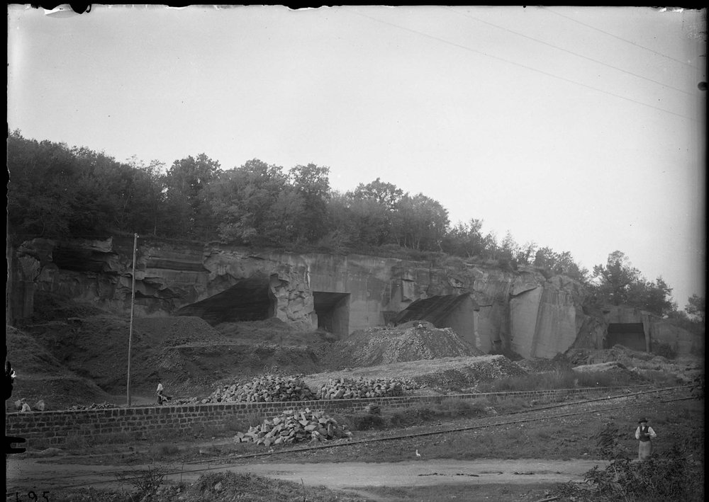 Lastra 495, Cave di peperino a Marino.jpg