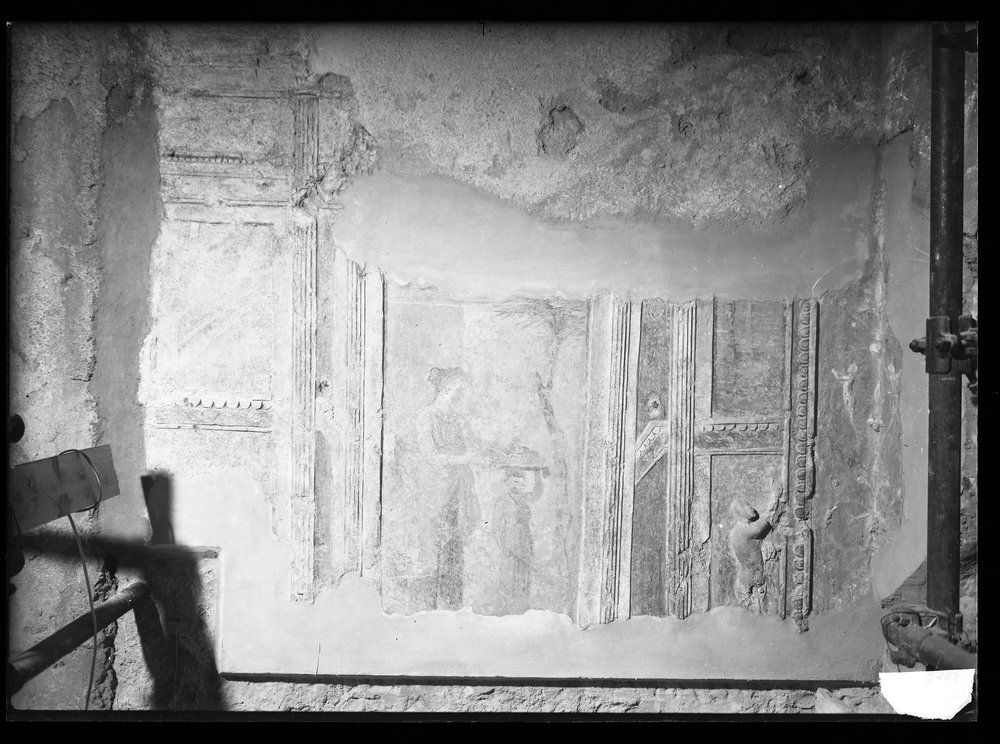 Lastra 2681, Domus Tiberiane - Ponte Caligola - decorazione ambiente 12 - piano superiore, parete orientale, dopo restauro.tif