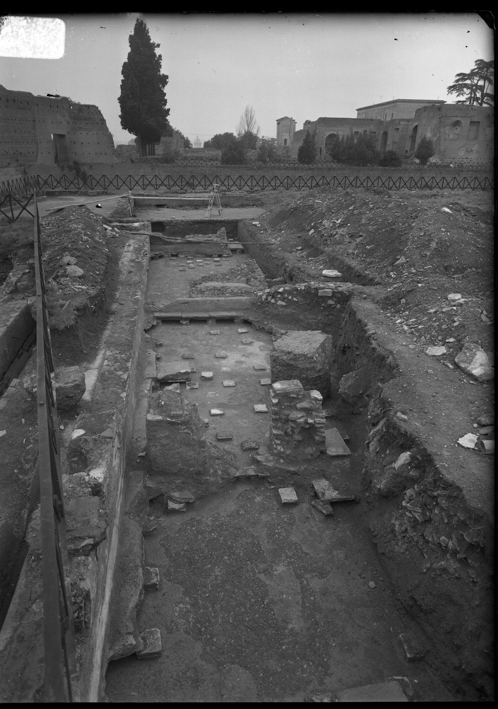 Lastra 2717, Terme Severiane, zona del ponte da est ante restauro.tif