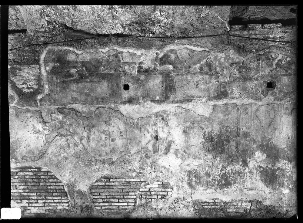 Lastra 2870, Criptoportico Neroniano - Pitture dopo il restauro 1969.tif