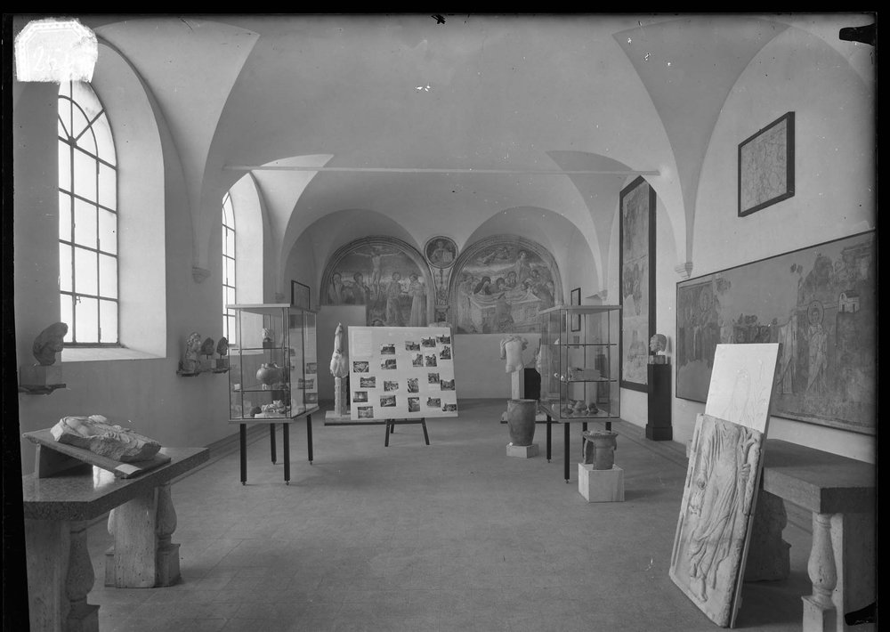 Lastra 2541, Settimana dei Musei. Veduta della sala di esposizione.jpg