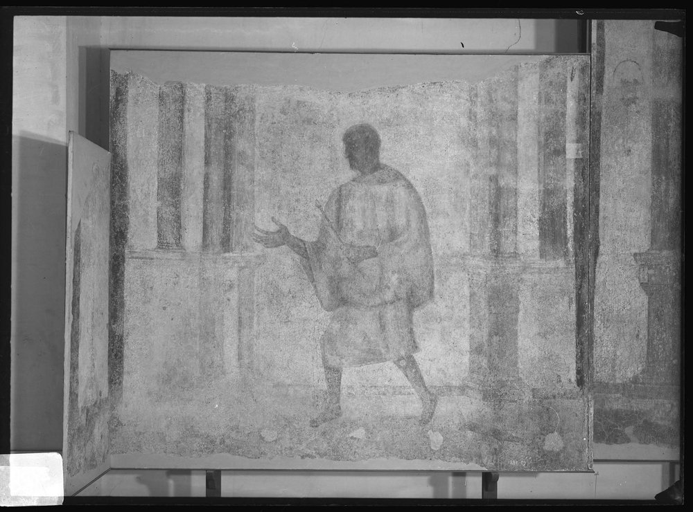 Lastra 2750 - Antiquario Palatino - affresco della schole praeconum -.jpg