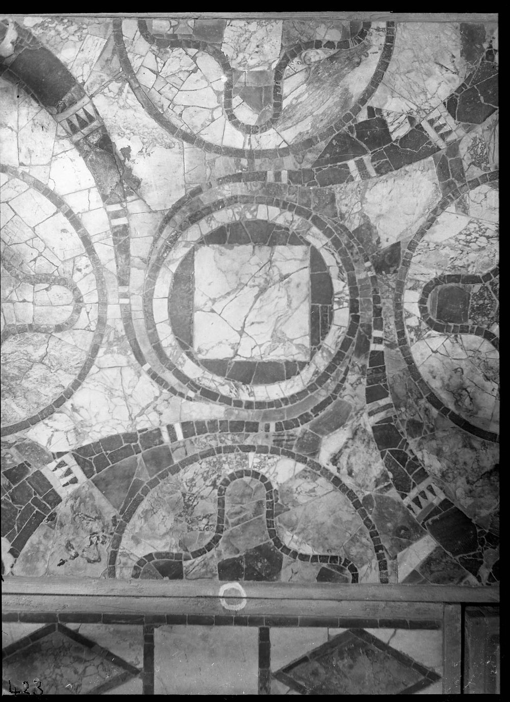Lastra 423, Monumento a Vittorio Emanuele (non fatta la positiva).jpg