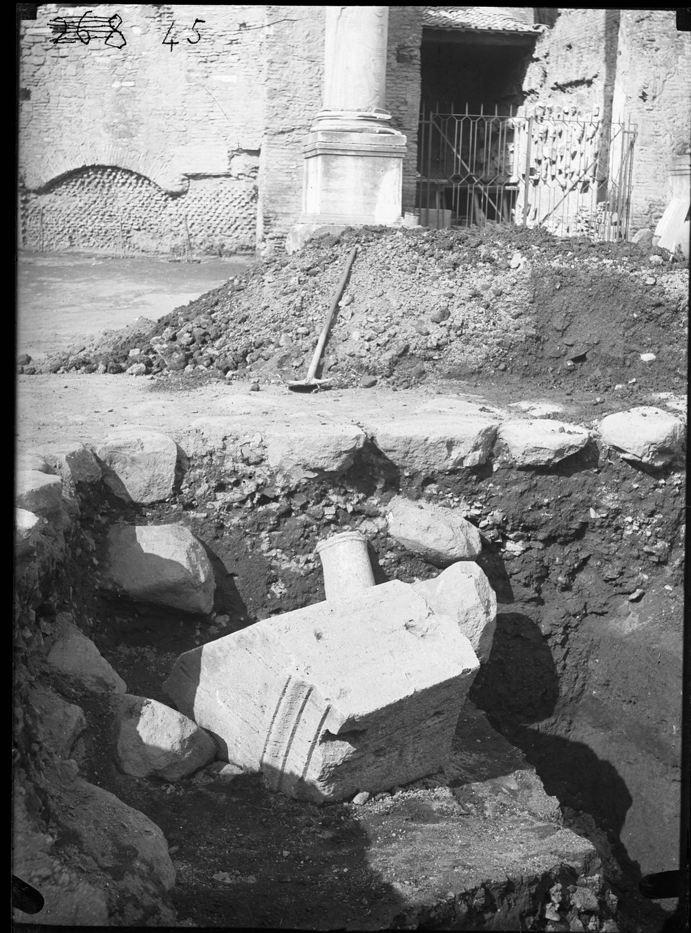 Arco Tito 49-asf011676.jpg