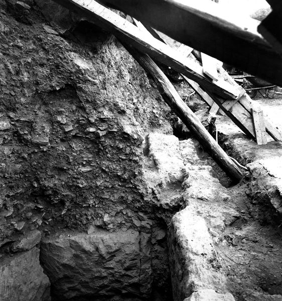 005719 - scavo archeologico - Clivio Palatino, lato sinistro: scavo, livello augusteo gennaio 1987