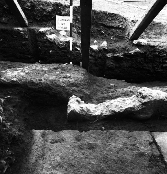 005744 - scavo archeologico - Clivio Palatino, lato sinistro: scavo, livello augusteo gennaio 1987