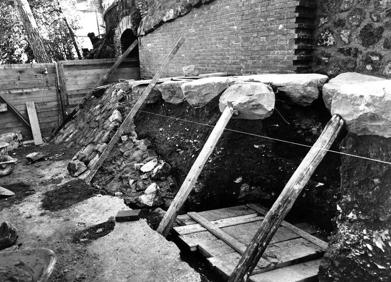 005758 - scavo archeologico - Clivio Palatino, lato sinistro: scavo, livello augusteo gennaio 1987