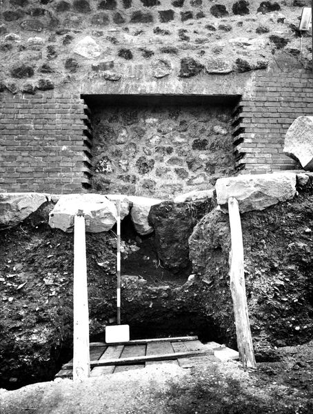 005759 - scavo archeologico - Clivio Palatino, lato sinistro: scavo, livello augusteo gennaio 1987