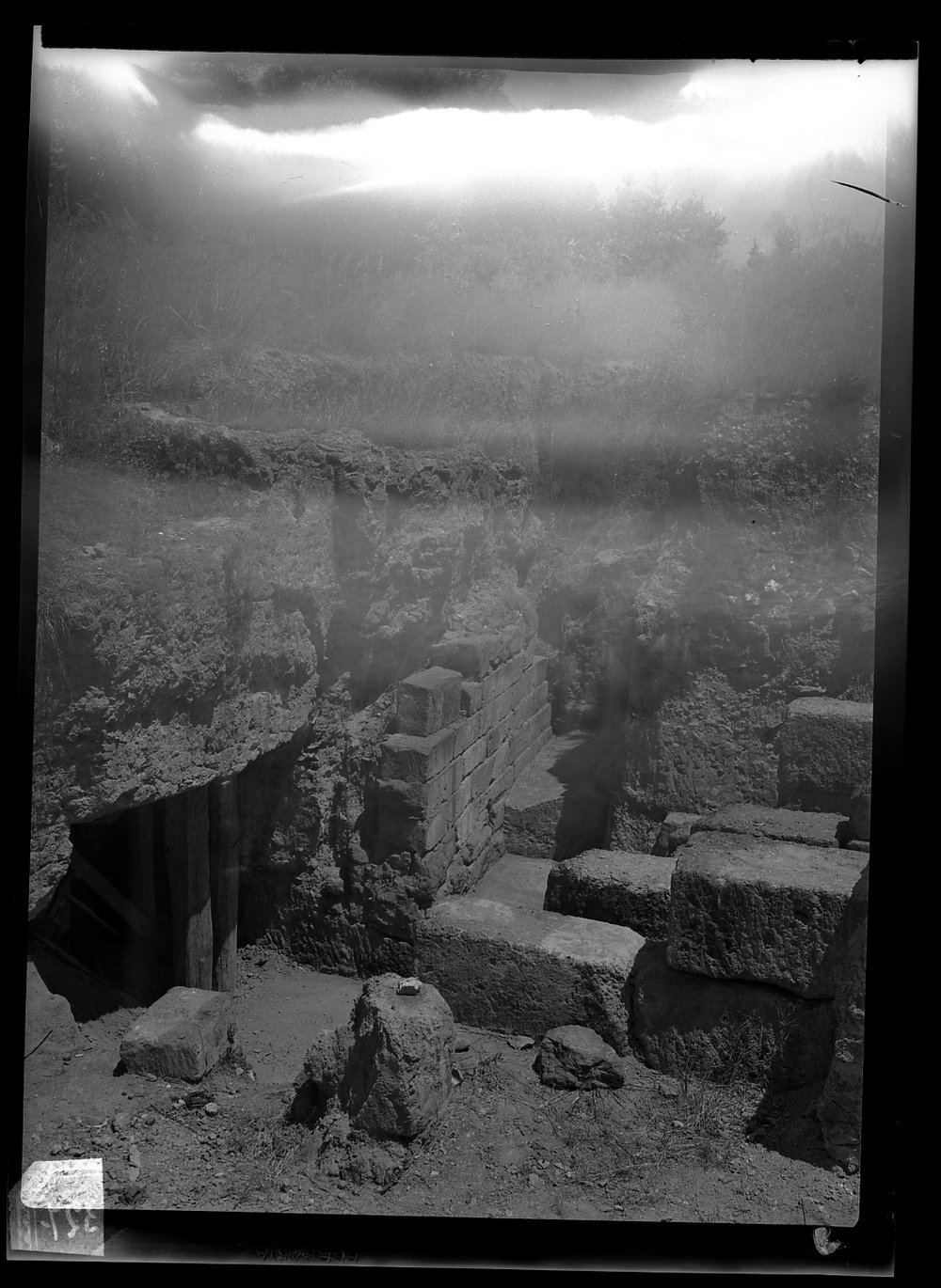 Lastra A 327 Palatino - scavo sulla fronte del Tempio di Cibele.tif