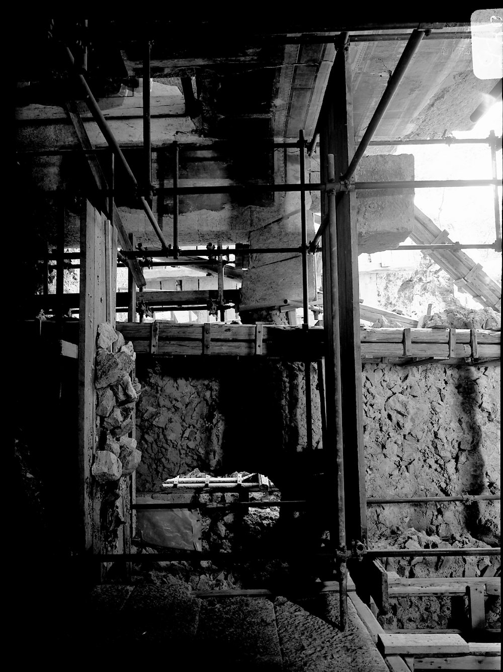 A 975 Zona Augustea - restauri della rampa dipinta - inverno 1970-71.tif