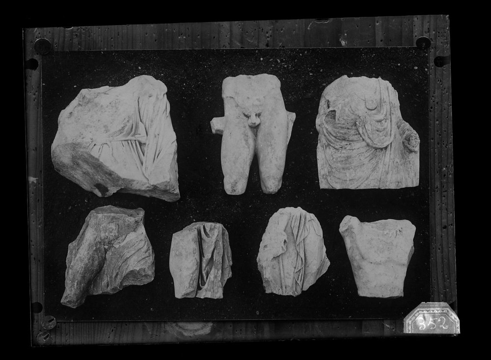 Lastra fotografica A 352 - 9 X 12 FRAMMENTI SCULTOREI.jpg